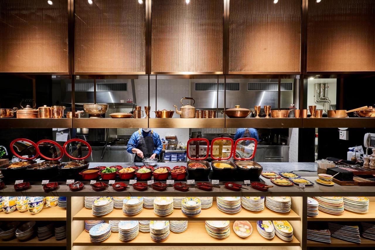 Отель Aloft Osaka Dojima Экстерьер фото